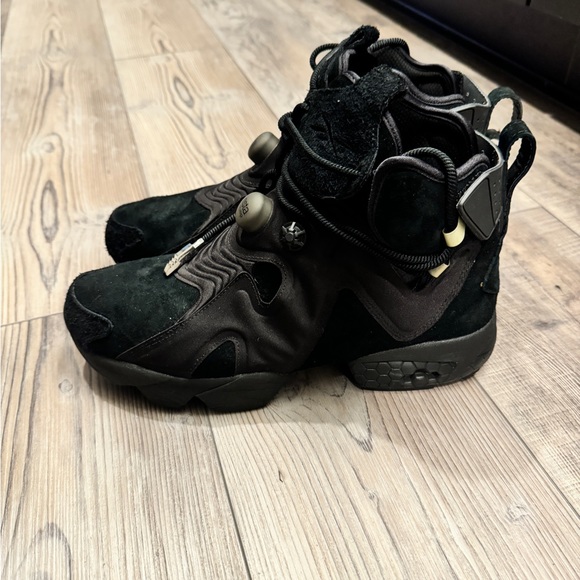 Rare!! Reebok “Future” Free Band Furikze Size 10
Like New 2017 - Picture 4 of 7